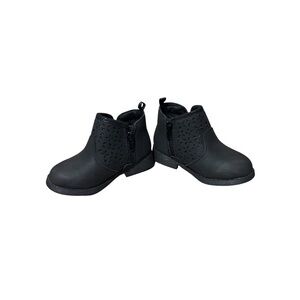 Oshkosh B’Gosh Black Toddler Estell Boots 7M